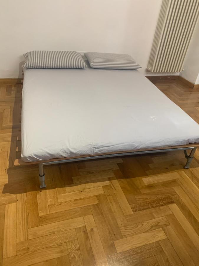 New Luxury Apartment, Milan City Center מראה חיצוני תמונה